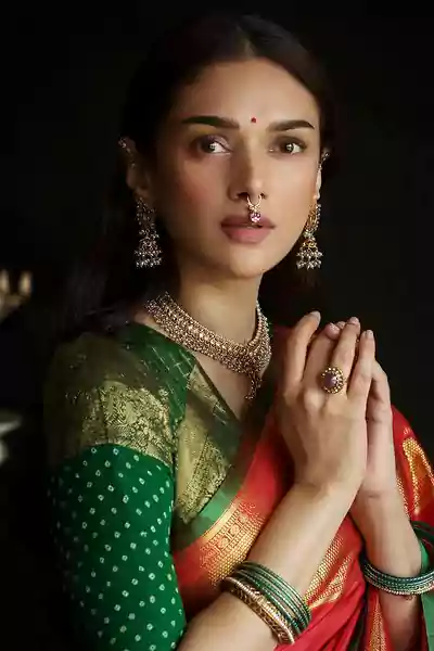 ADITI RAO HYDARI beautiful look in red saree