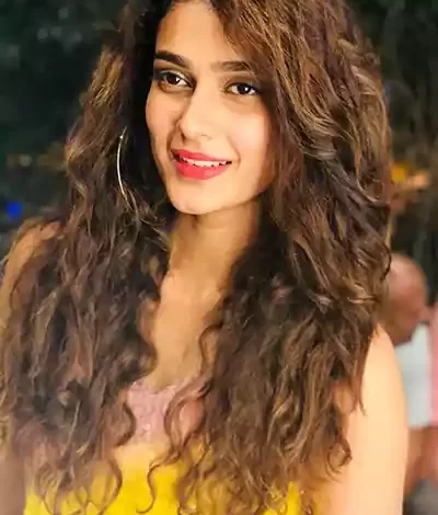 Aakanksha Singh Net Worth, Age, Wiki, Height & Body Measurements Today