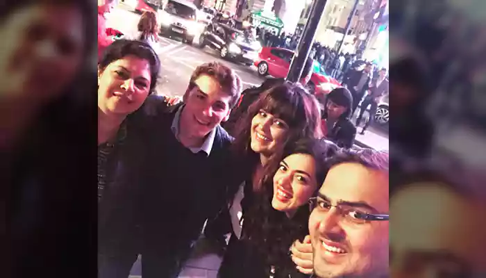 Deeksha seth with her family