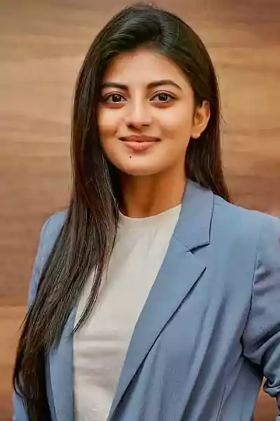 KAYAL ANANDHI latest photo gallery