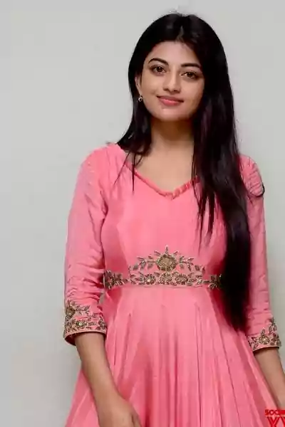KAYAL ANANDHI latest photo gallery