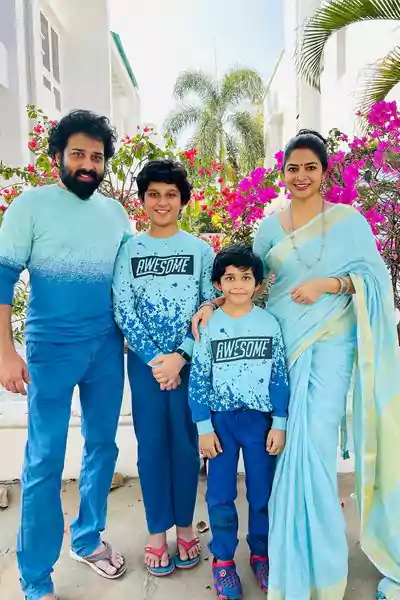 Madhumitha with her family