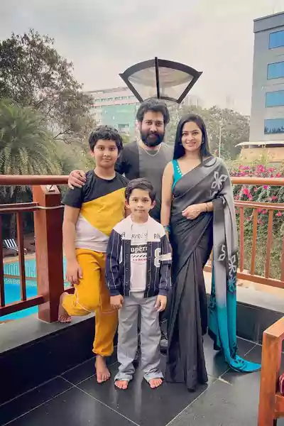 Madhumitha with her family