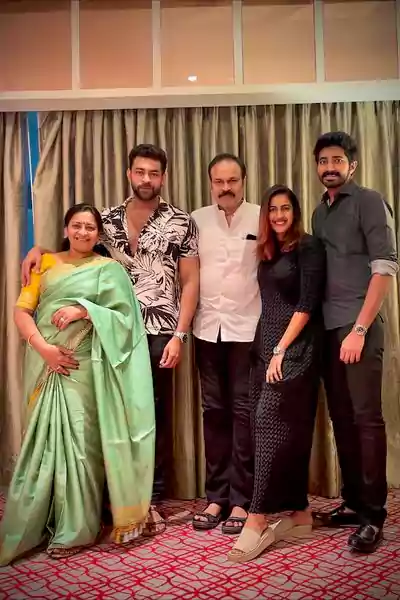 Niharika Konidela with her family