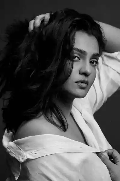 PARVATHY THIRUVOTHU black and white photoshoot