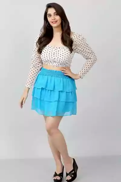 SURBHI PURANIK in cute outfit