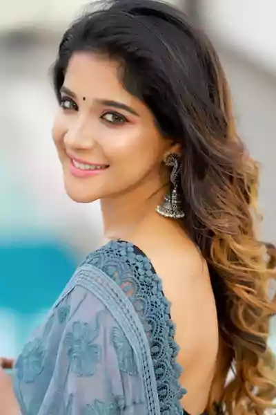 Sakshi Agarwal Net Worth, Age, Wiki, Height & Body Measurements Today