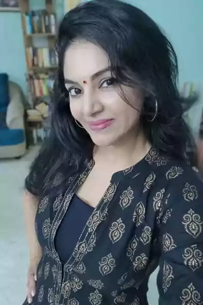 Sanam Shetty beautiful pic