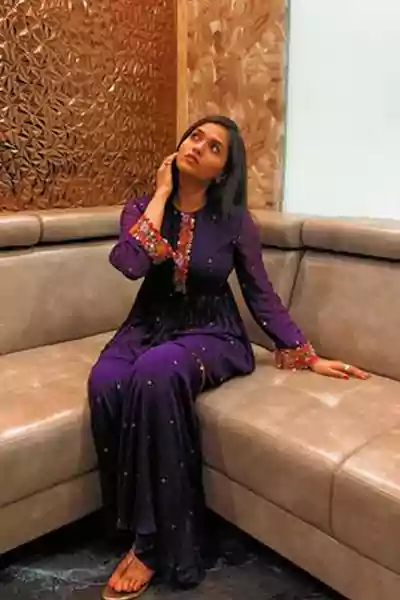 Sunaina stunning look