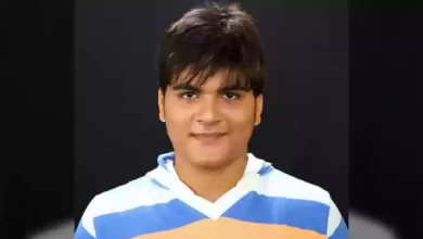 Arvind Akela Kallu Net Worth, Age, Wiki, Photos, Awards & Controversy Today