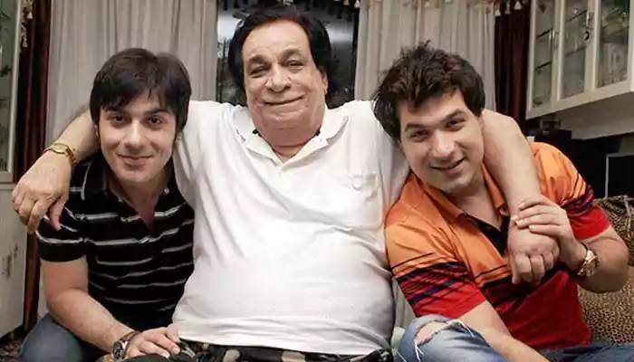 Kader Khan with his sons