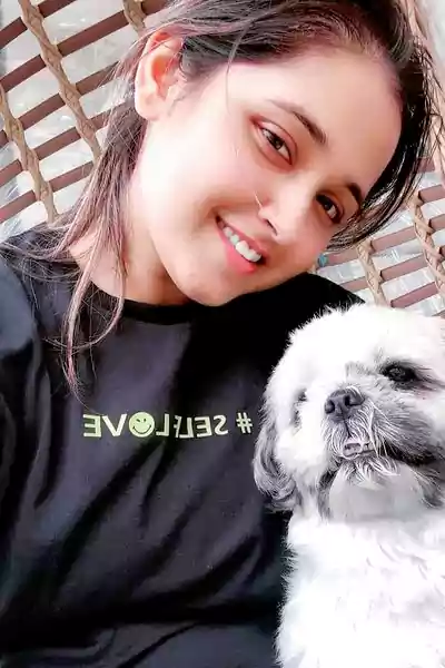 Kajal Raghwani with her dog