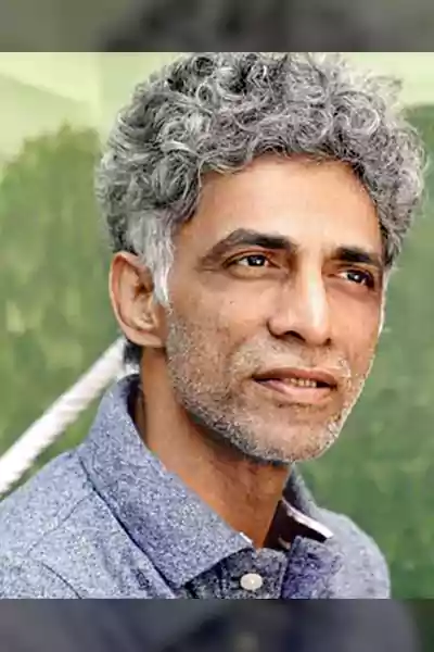 Makarand Deshpande Net Worth, Age, Wiki, Photos, Awards & Controversy Today