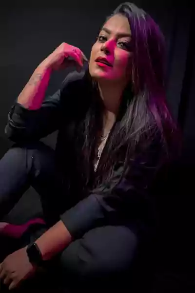 Nidhi Jha bold look