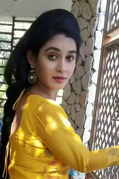 Ritu Singh looks stunning