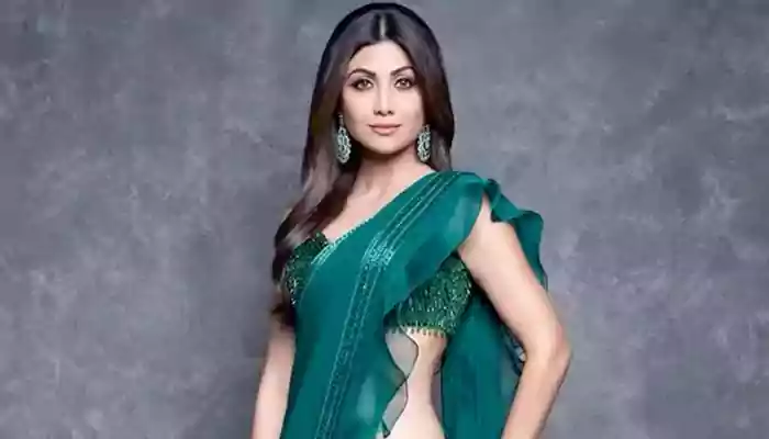Shilpa Shetty stunning look in saree