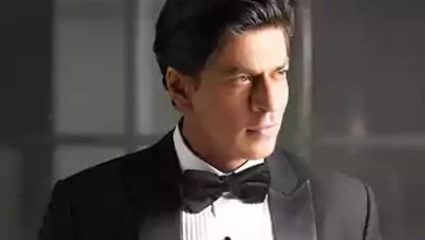 Shah Rukh Khan Net Worth, Age, Wiki, Photos, Awards & Controversy Today