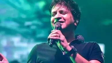 Family and Fans Bids Farewell to KK amidst moist eyes