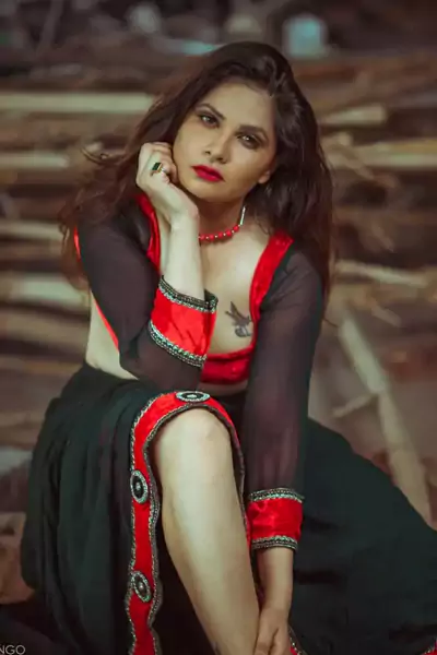 Aabha Paul photo gallery