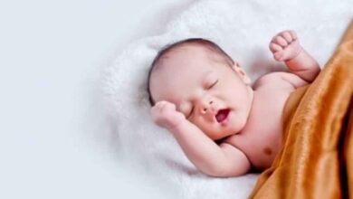 vBoth men & women equally contribute to infertility in India