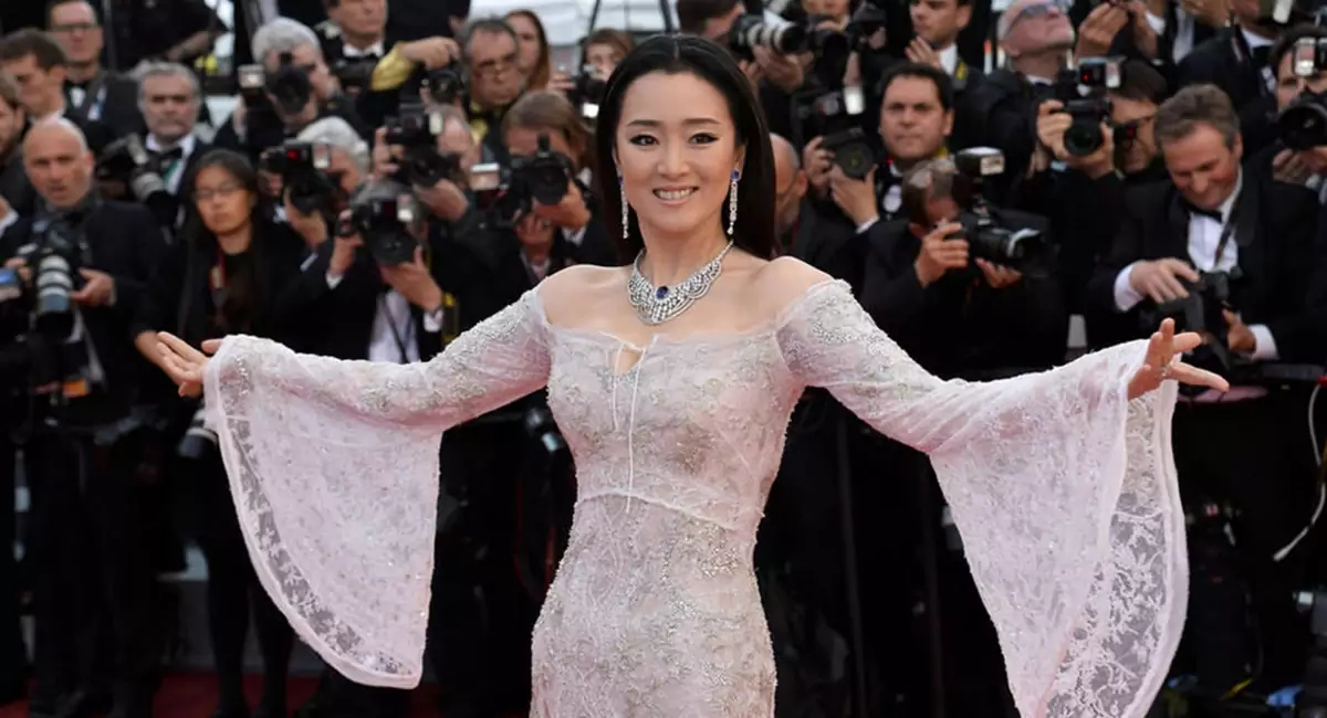 Gong Li Net Worth, Age, Wiki, Height & Body Measurements Today
