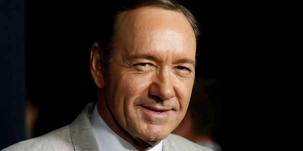Kevin Spacey Net Worth, Age, Wiki, Photos, Awards & Controversy Today