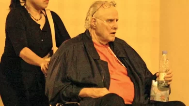 Marlon Brando Net Worth, Age, Wiki, Photos, Awards & Controversy Today