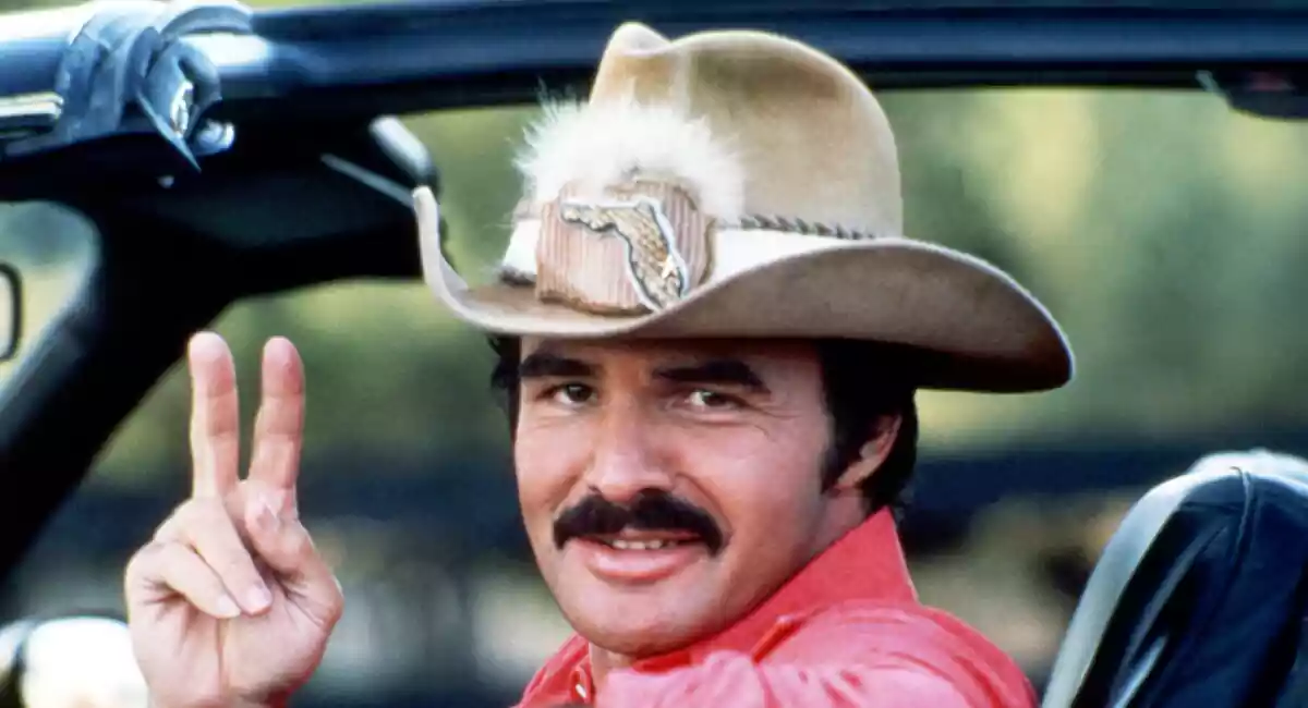 Burt Reynolds Net Worth, Age, Wiki, Photos, Awards & Controversy Today