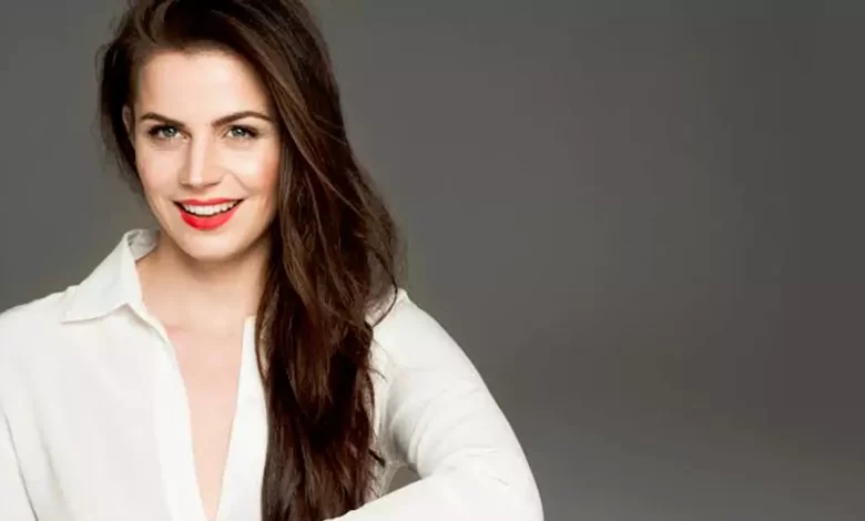 Elise Schaap Net Worth, Age, Wiki, Height & Body Measurements Today